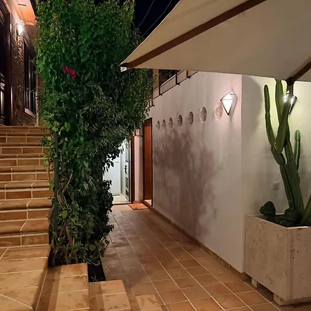 Aura House With Private Pool And Sauna With Stunning Terrace Views Сельчук